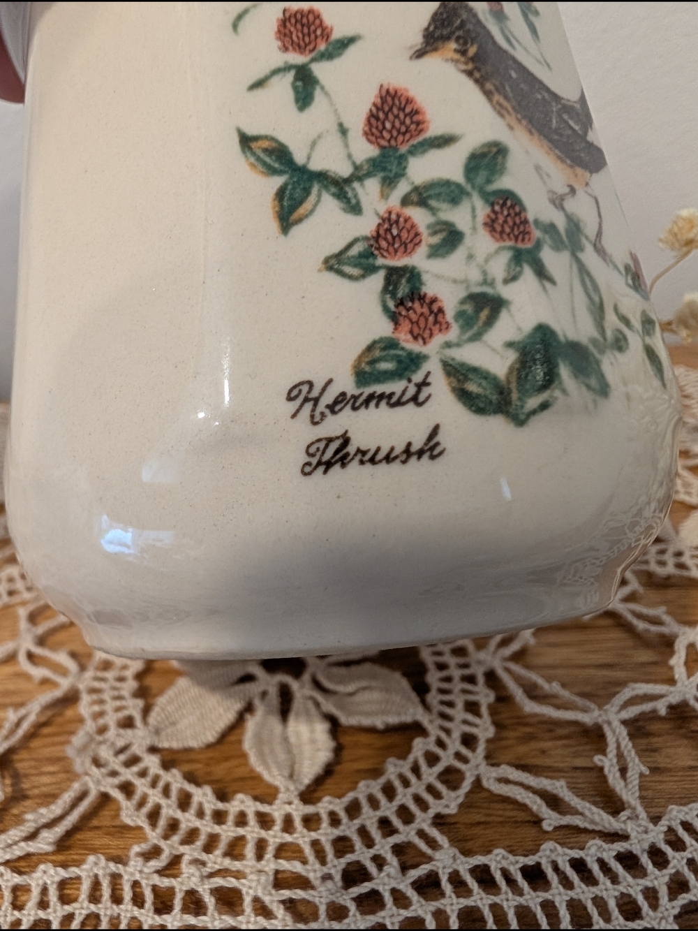 Vintage Vermont Mug – Hermit Thrush & Red Clover Design - Picture 6 of 8